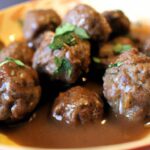 Slow-Cooker Swedish Meatballs: Classic Comfort Made Easy