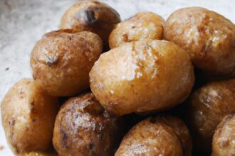 Crispy Oven-Roasted Mini Potatoes: The Perfect Side Delight