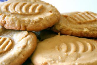 Decadent Chewy Peanut Butter Cookies: A Recipe to Savor