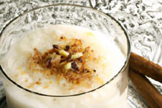 Indulge in Tradition: The Delight of Roz bil Laban Rice Pudding