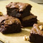 Decadent Walnut Fudge Brownies: A Delightful Treat!