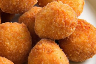 Discover the Dish: Irresistible Italian Arancini Explained