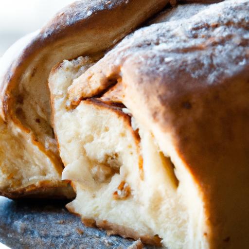 Whisking Up ⁢Delight:⁤ The‍ Art ⁢of ⁣Sourdough ‌Cinnamon Swirl Bread