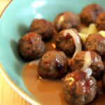 Deliciously Creamy Swedish Meatballs: A Taste of Tradition