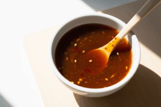 Easy Vegan Stir Fry Sauce: A 5-Minute, Versatile Recipe
