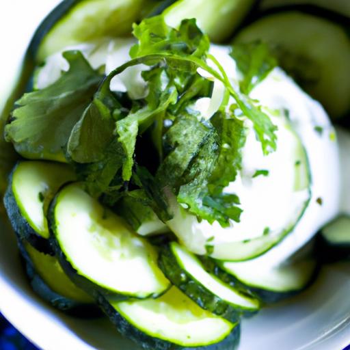 Cucumber​ and Yogurt Salad: A ‌Refreshing​ Middle‌ eastern Delight