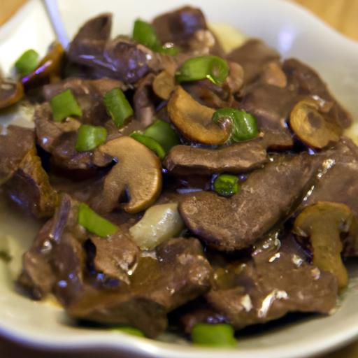Keto Beef Stroganoff: An Easy, Low-Carb, & Creamy One-Pan Dinner